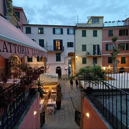 Hotel Lanterna Corniglia Esterno foto