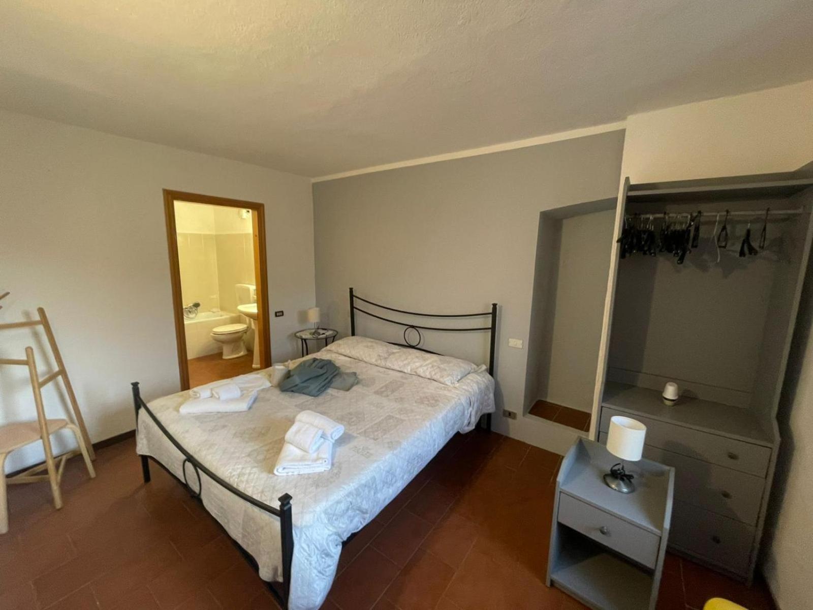 Hotel Lanterna Corniglia Esterno foto